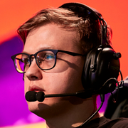 Ростислав fn Лозовой