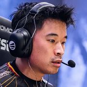 Кристофер dexter Нонг