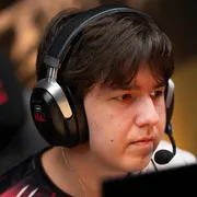 Даниел SYPH0 Агеев