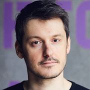 Илья Найшуллер