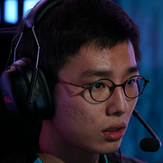 Ли Forev Санг Дон